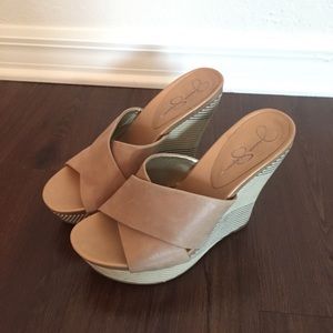 Tan Jessica Simpson platform wedges